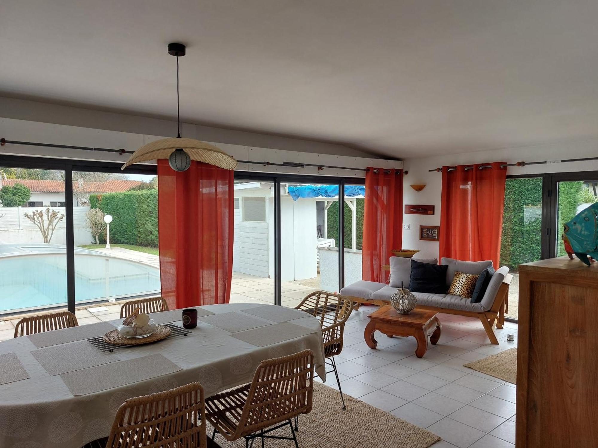 Plaisirs De Lege Villa Exterior photo